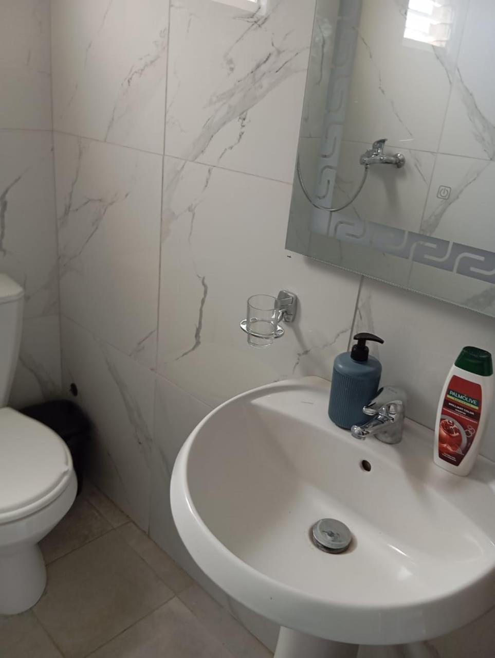 Hillside Garden Apartament Sarande Ngoại thất bức ảnh