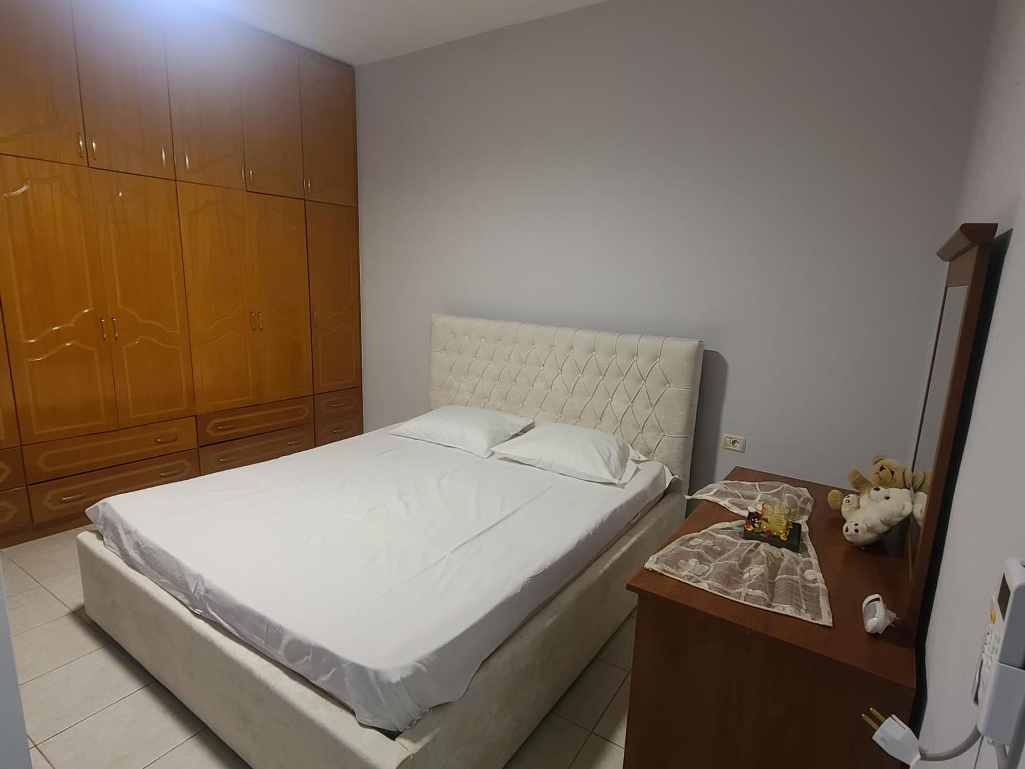 Hillside Garden Apartament Sarande Phòng bức ảnh