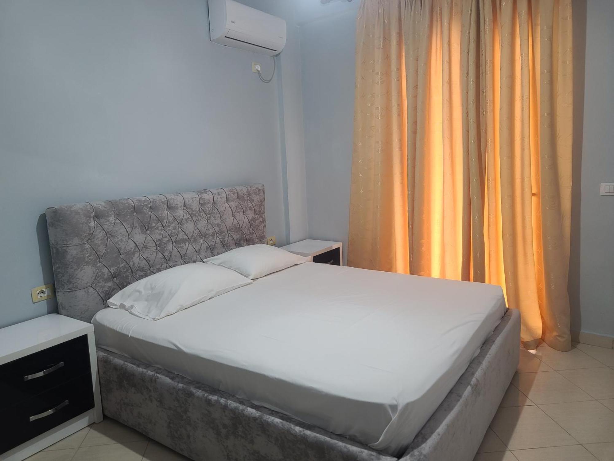 Hillside Garden Apartament Sarande Phòng bức ảnh